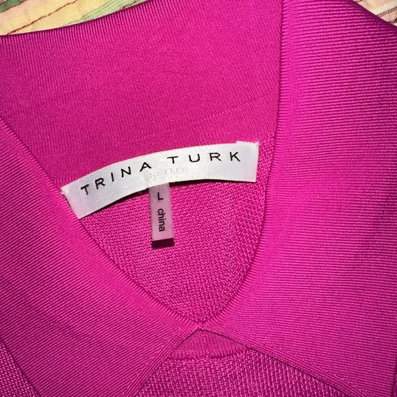 Trina Turk  Elegant Pink Mid Sleeve Dress - fitted. - Picture 2 of 12